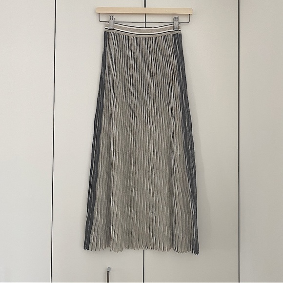MISSONI Long Lightweight Knit Skirt - Picture 4 of 7